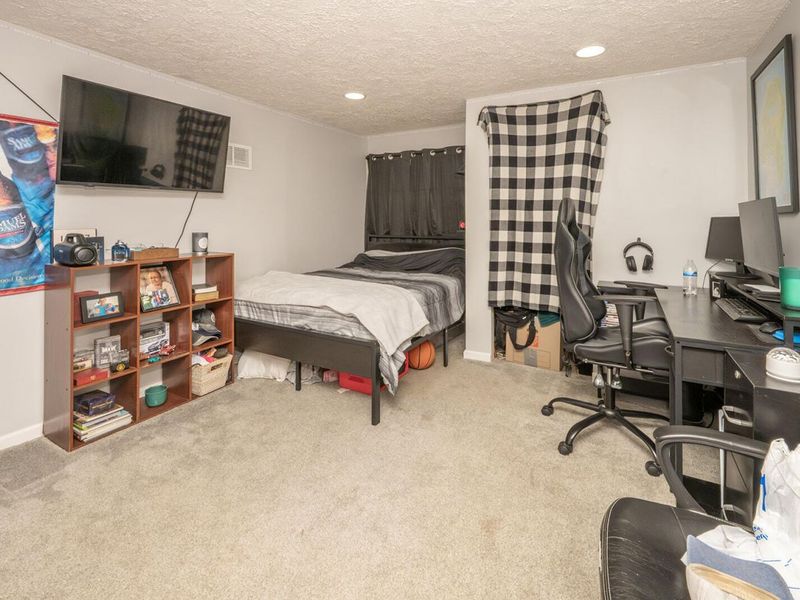 689 Skyline Drive, Florence, KY 41042 Photo 21