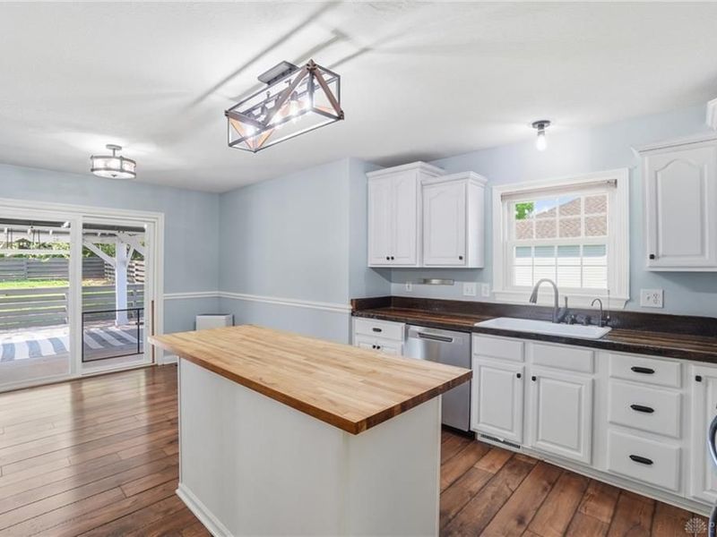 398 Greystone Drive, Springboro, OH 45458 Photo 11