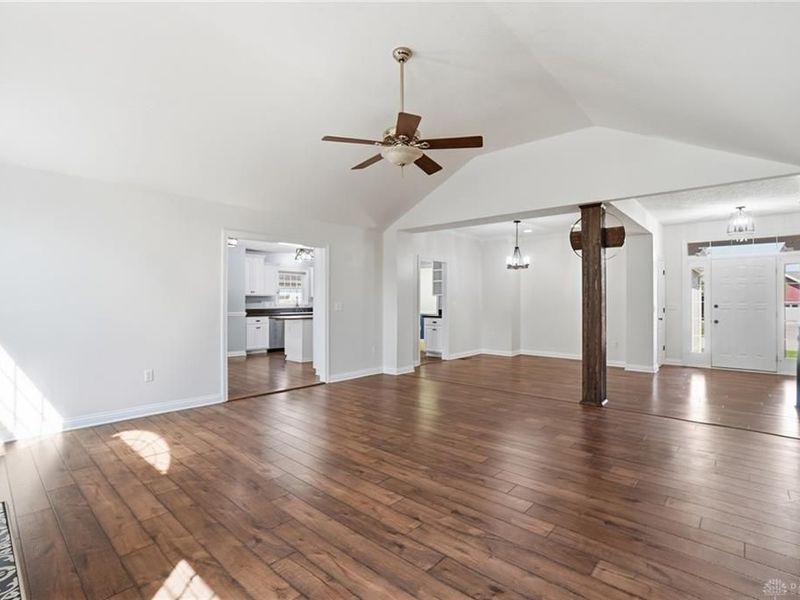 398 Greystone Drive, Springboro, OH 45458 Photo 8