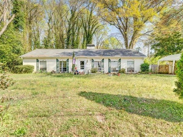 4184 Indian Forest, Stone Mountain, GA 30083