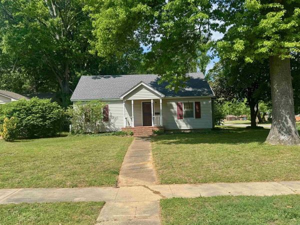 1237 Vine Street, Jonesboro, AR 72401