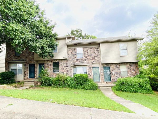 110, 112 & 114 Rim Rock Place, North Little Rock, AR 72116