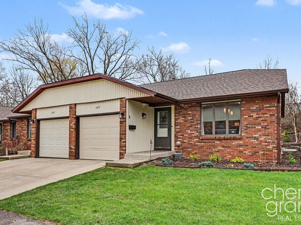 545 Maryland Avenue NE, Unit 37, Grand Rapids, MI 49503