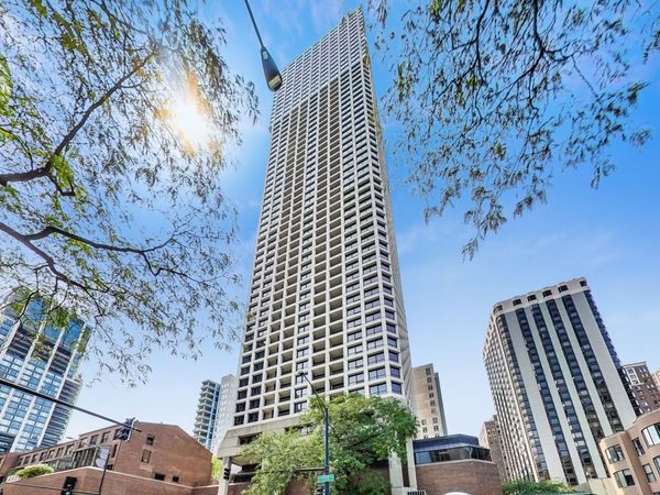 1030 N STATE Street, Unit 13D, Chicago, IL 60610