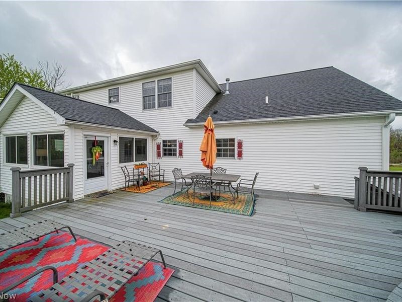 10055 Locust Grove Drive, Chardon, OH 44024 Photo 35