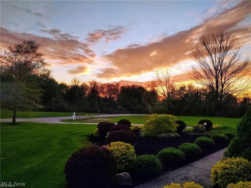 10055 Locust Grove Drive, Chardon, OH 44024 Photo 40