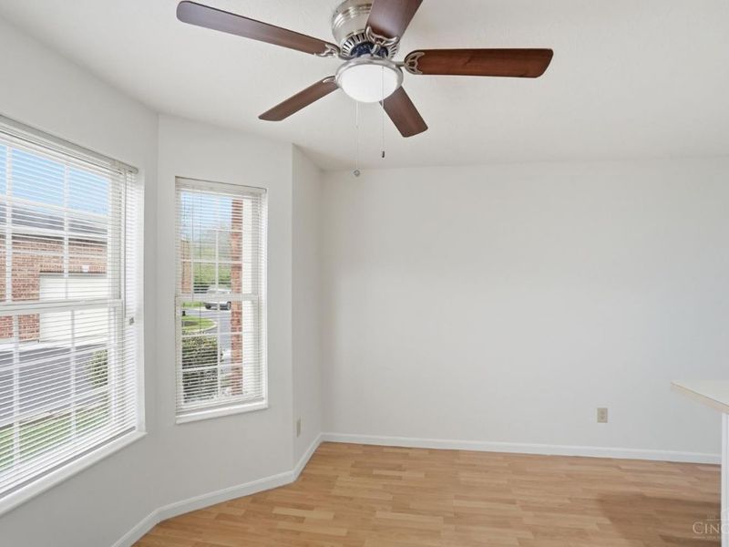 5492 Asbury Lake Drive, Unit 62, Green Township, OH 45247 Photo 13