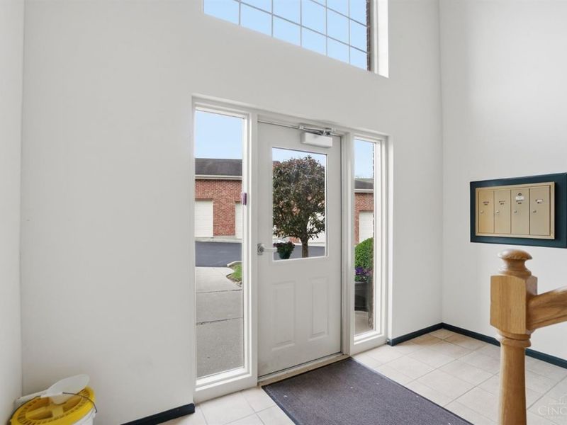 5492 Asbury Lake Drive, Unit 62, Green Township, OH 45247 Photo 3