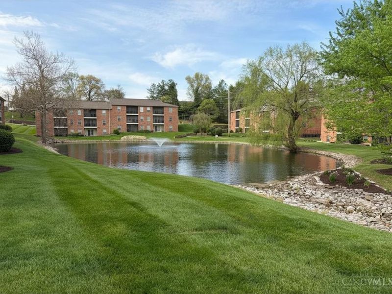 5492 Asbury Lake Drive, Unit 62, Green Township, OH 45247 Photo 34