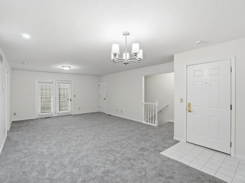 5492 Asbury Lake Drive, Unit 62, Green Township, OH 45247 Photo 8