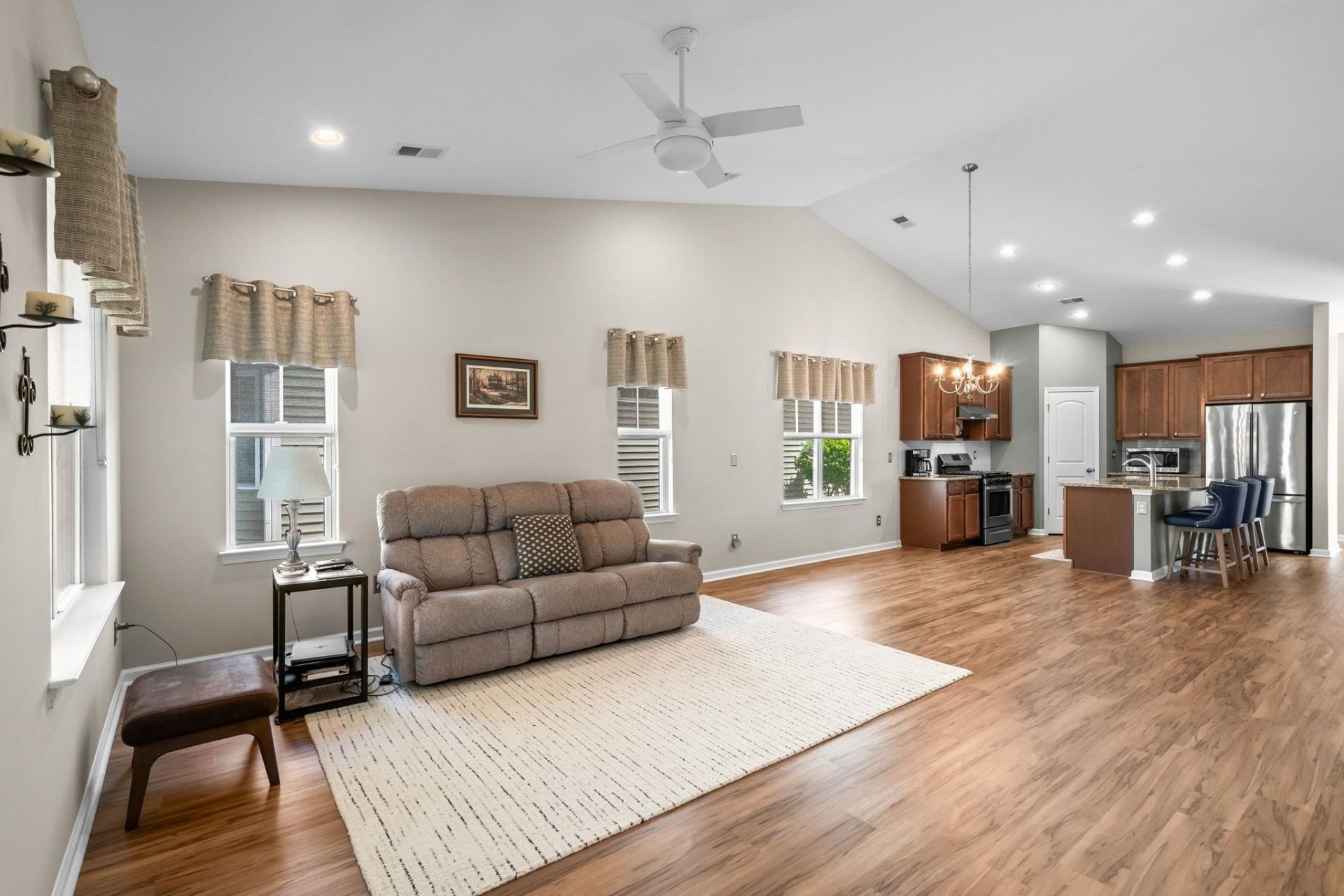 1193 Palm Crossing Dr. Photo 15