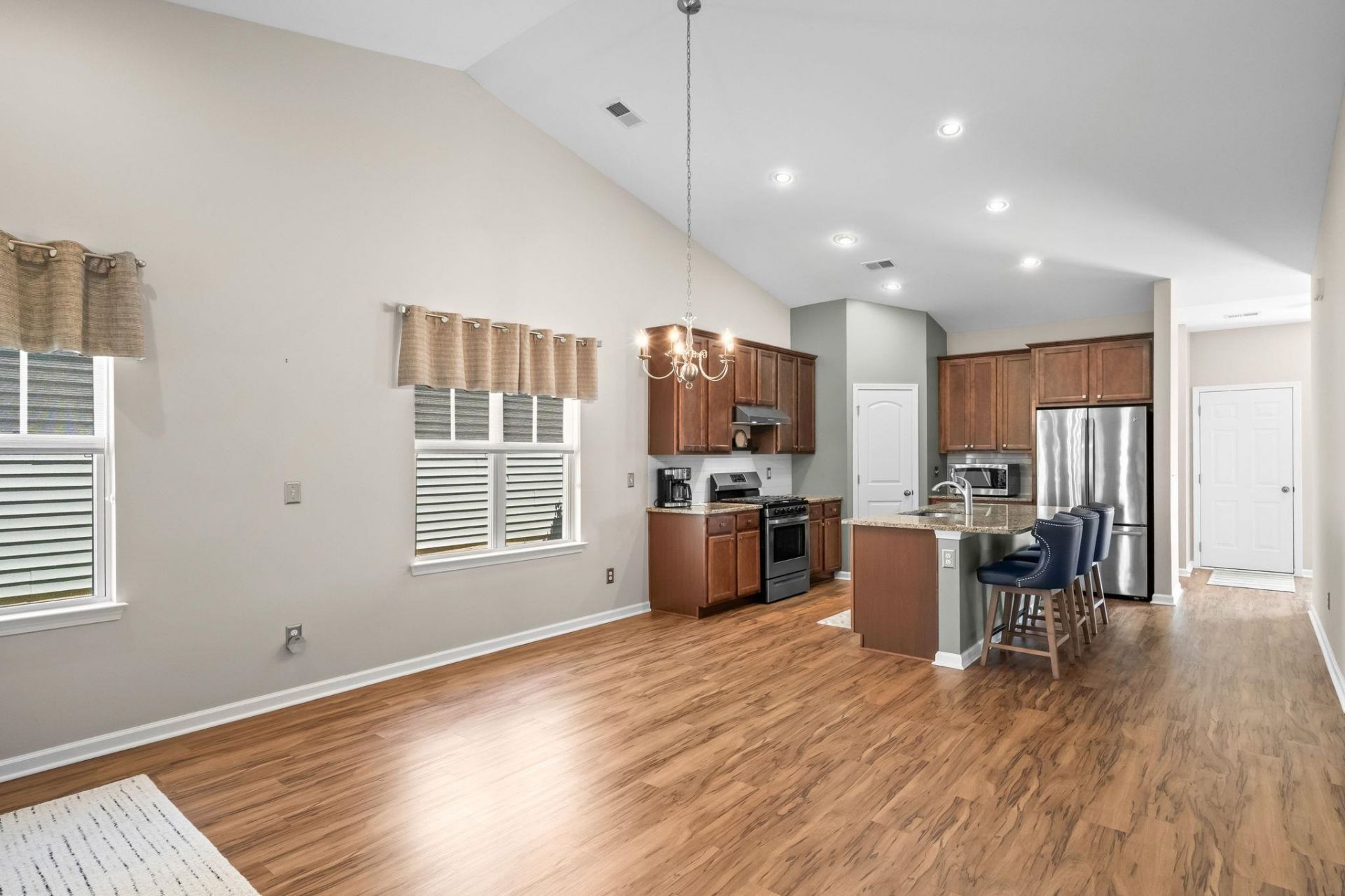 1193 Palm Crossing Dr. Photo 16