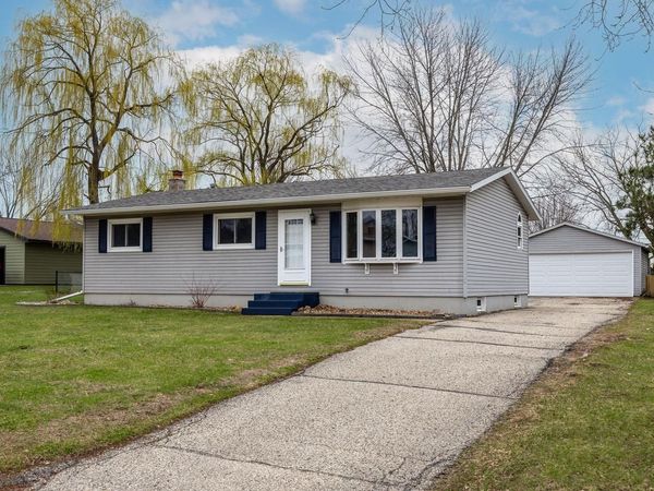 306 Neitzel DRIVE, Holmen, WI 54636