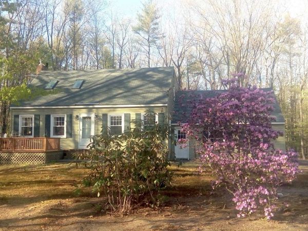 11 Gloria Street, Gorham, ME 04038