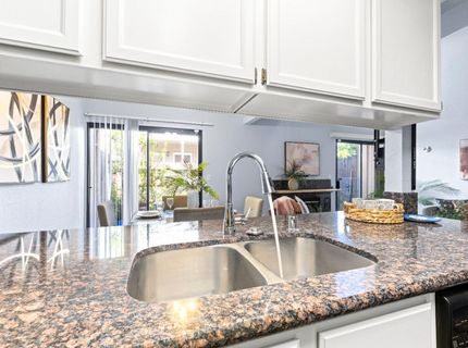 1407 Hood Rd, Sacramento, CA 95825 Photo