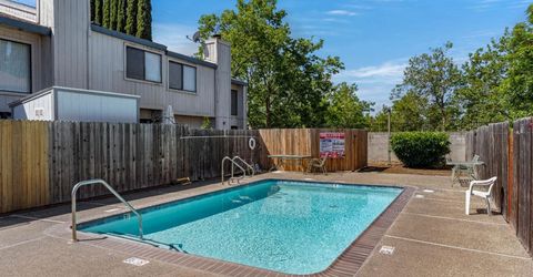 1407 Hood Rd, Sacramento, CA 95825 Photo