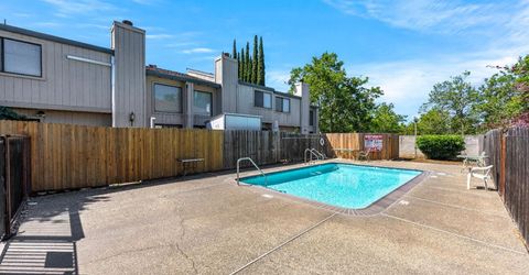 1407 Hood Rd, Sacramento, CA 95825 Photo