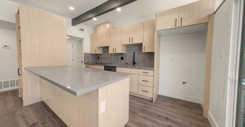 5025 Hemlock St, Sacramento, CA 95841 Photo