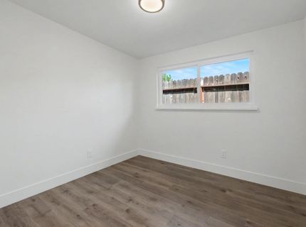 5025 Hemlock St, Sacramento, CA 95841 Photo