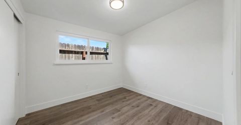 5025 Hemlock St, Sacramento, CA 95841 Photo