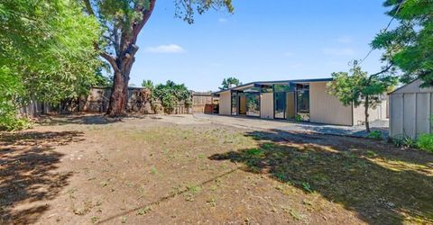 5025 Hemlock St, Sacramento, CA 95841 Photo