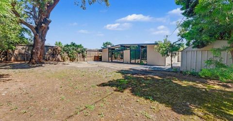 5025 Hemlock St, Sacramento, CA 95841 Photo