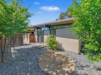 5025 Hemlock St, Sacramento, CA 95841 Photo