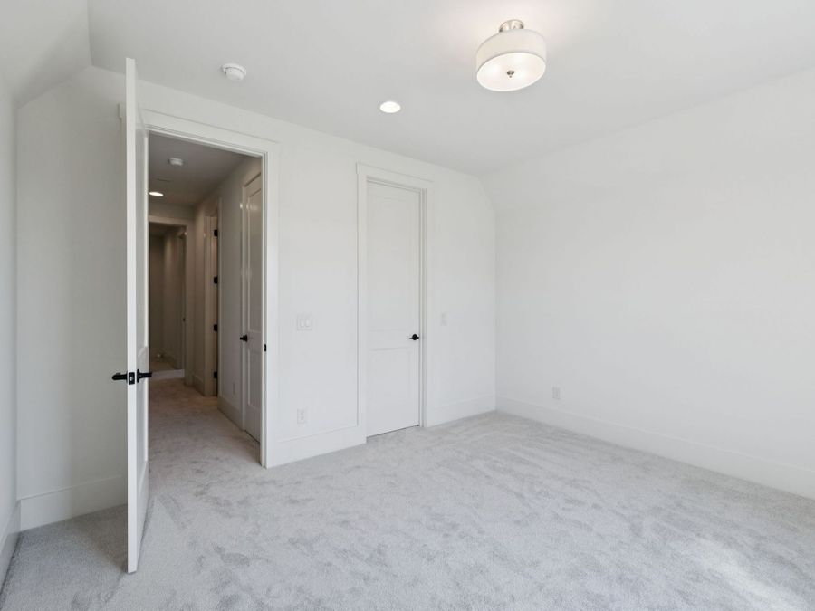 Property Image 77
