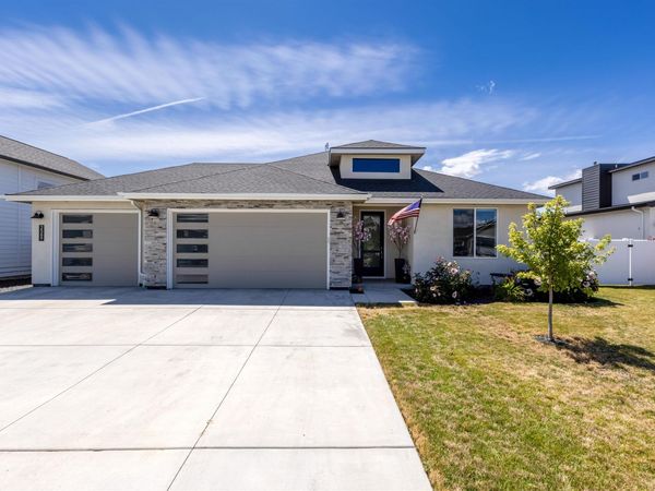 2589 E Jonagold Ct, Emmett, ID 83617