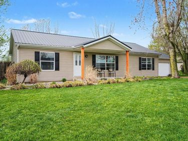 18887 Joan Kay Lane, Goshen, IN 46528