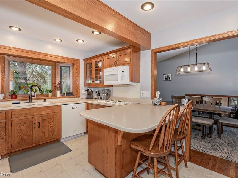 2526 Harris Road, Broadview Heights, OH 44147 Photo 11