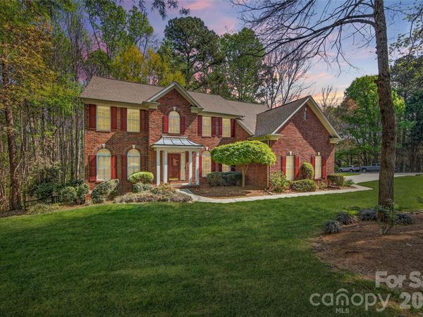 12532 Overlook Mountain Drive, Charlotte, NC 28216