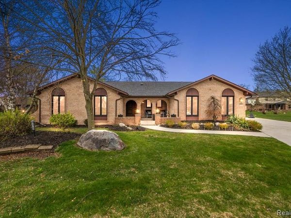 34765 Northland Drive, Livonia, MI 48152