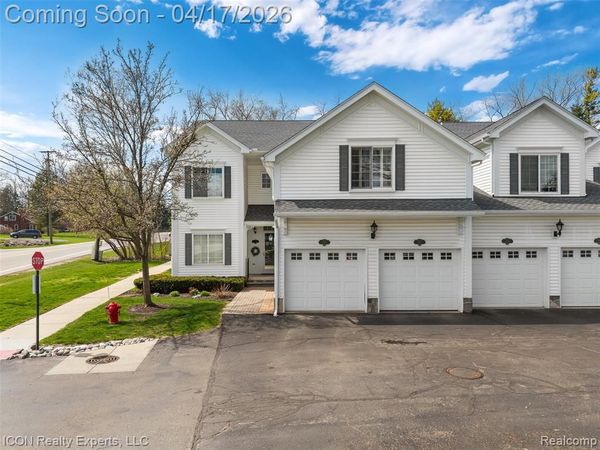 1712 Cassady Place Drive, Plymouth, MI 48170