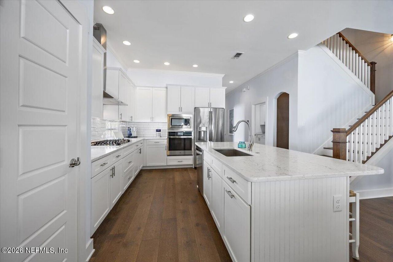 398 Sherry Drive, Atlantic Beach, FL 32233 Photo