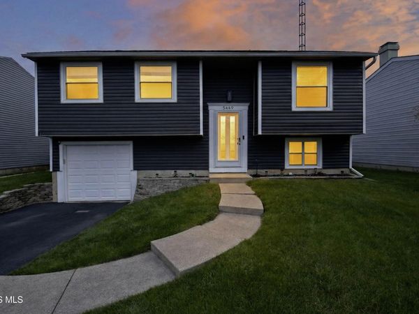 5449 Brook Point Road, Toledo, OH 43611