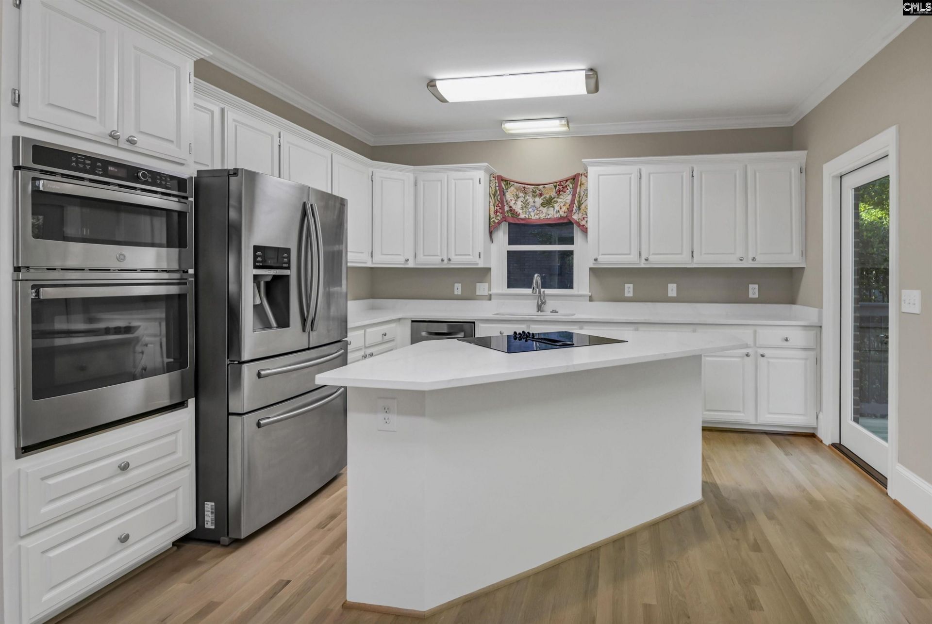 620 Bay Harbor Circle  Photo 12