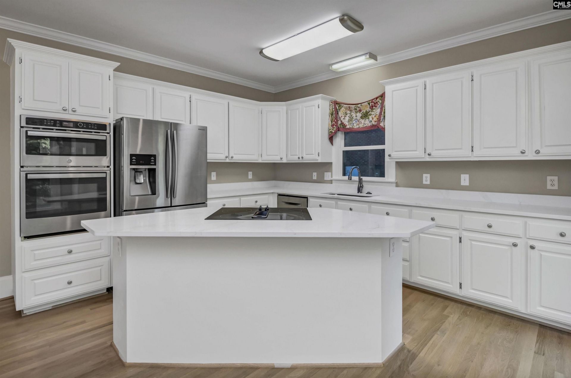 620 Bay Harbor Circle  Photo 14