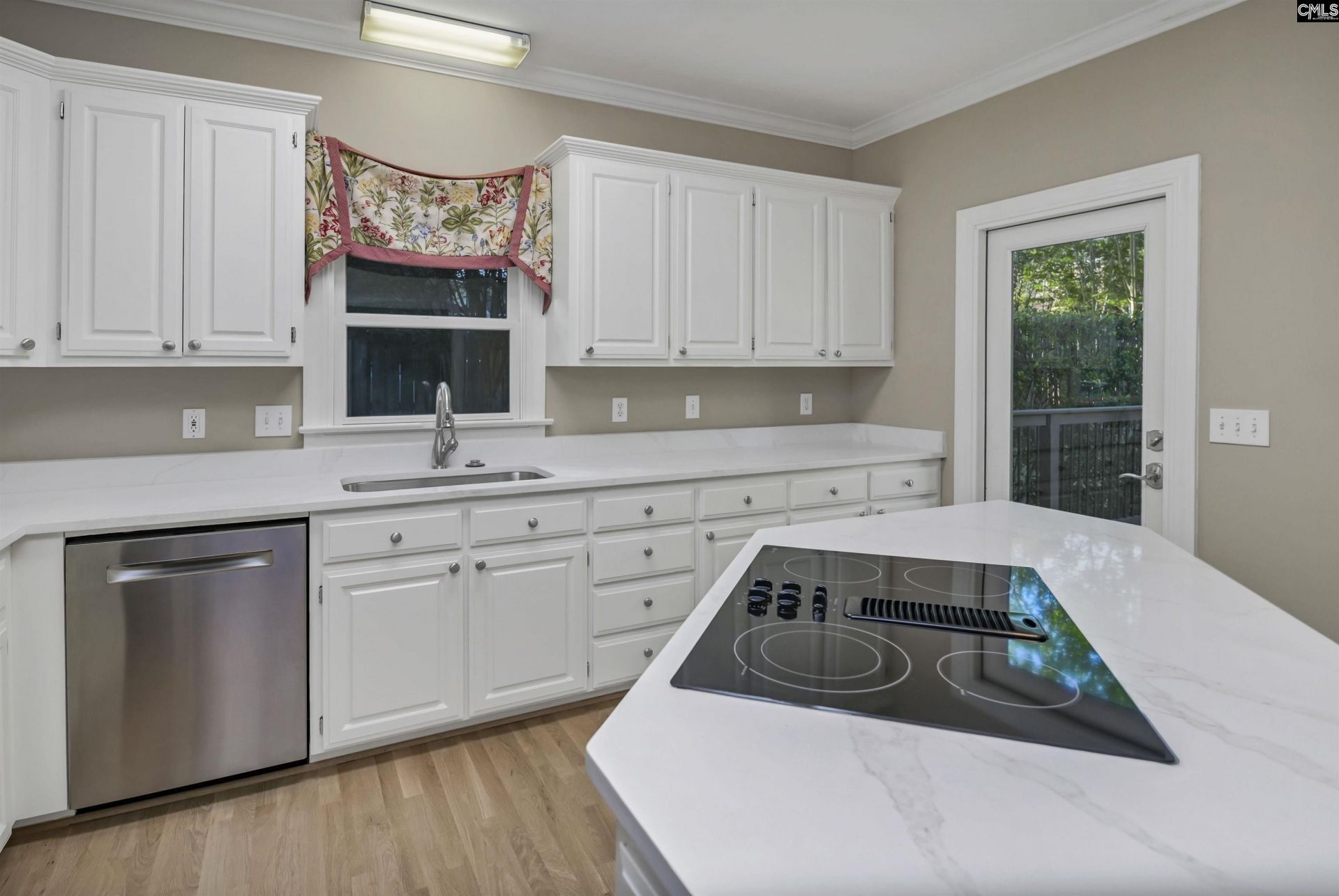 620 Bay Harbor Circle  Photo 15