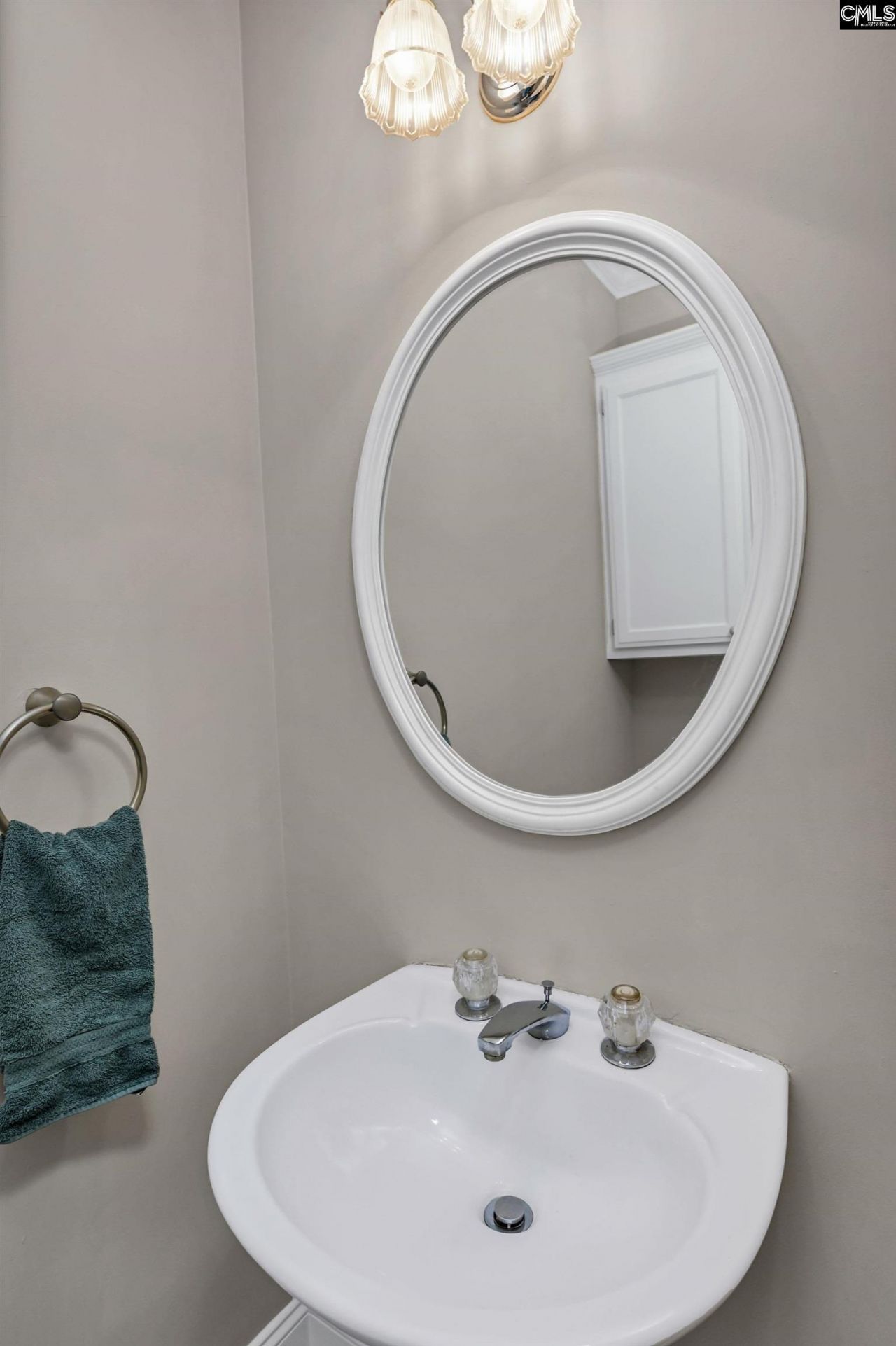 620 Bay Harbor Circle  Photo 19