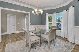 620 Bay Harbor Circle  photo 4