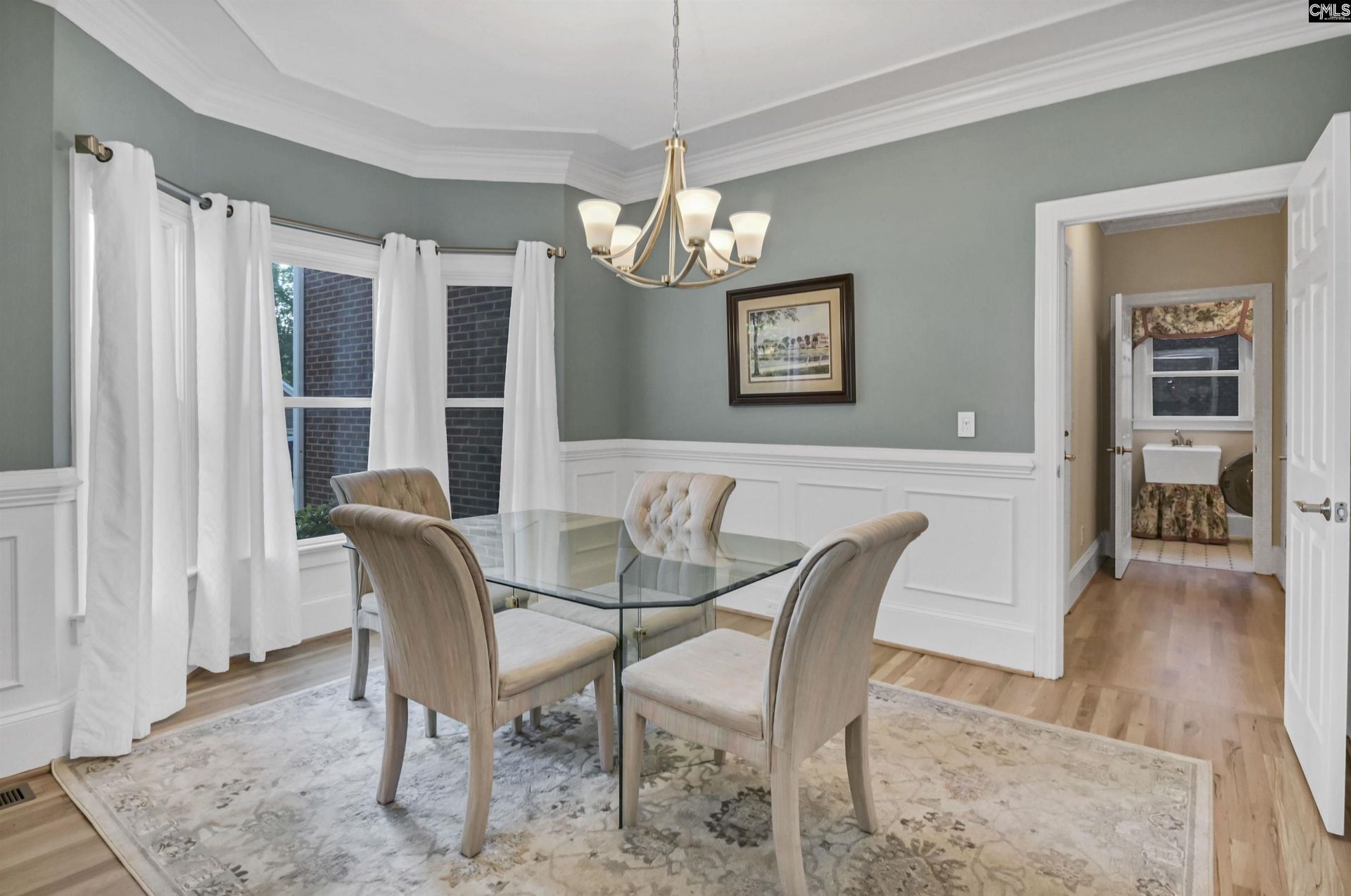 620 Bay Harbor Circle  Photo 5