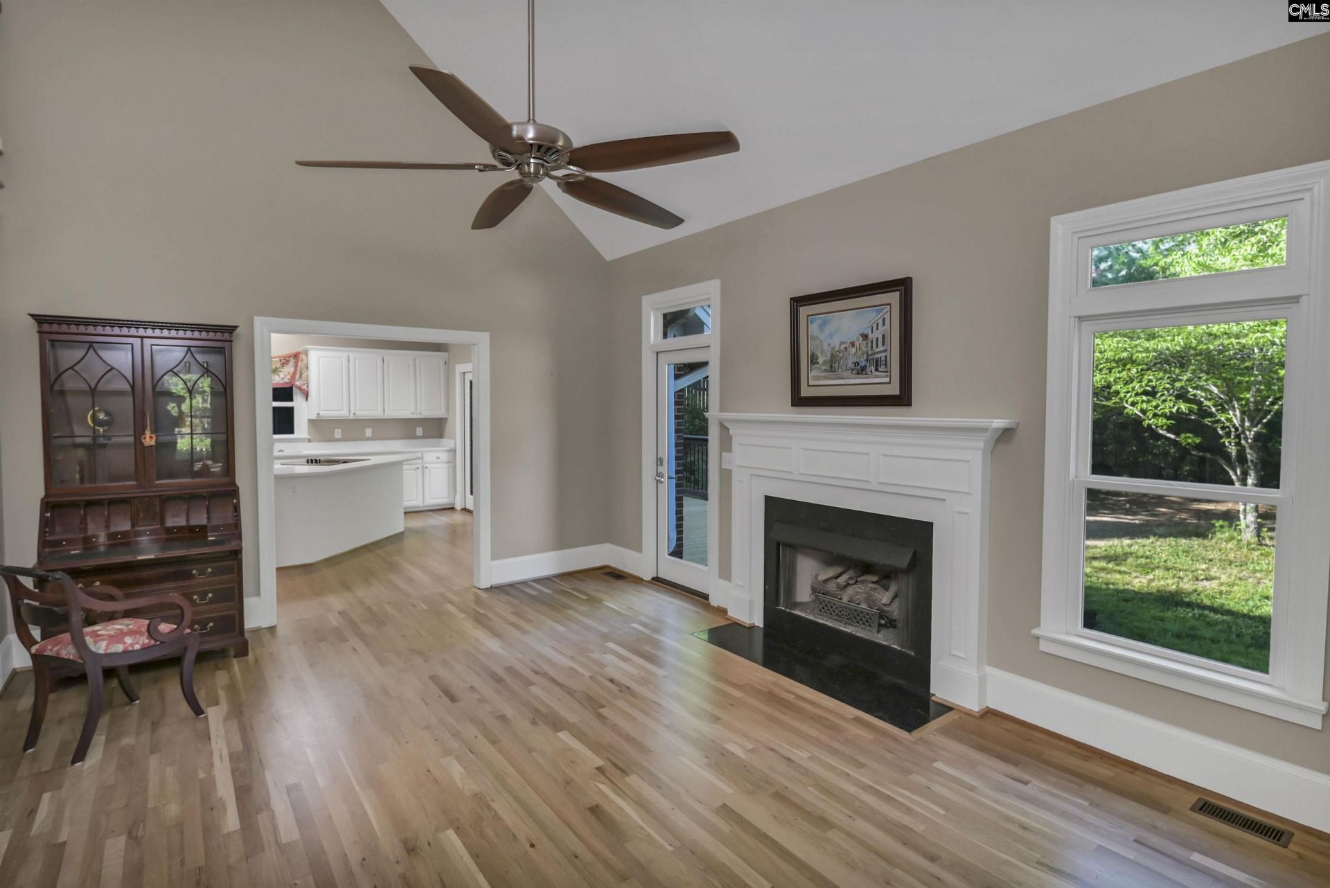 620 Bay Harbor Circle  Photo 7