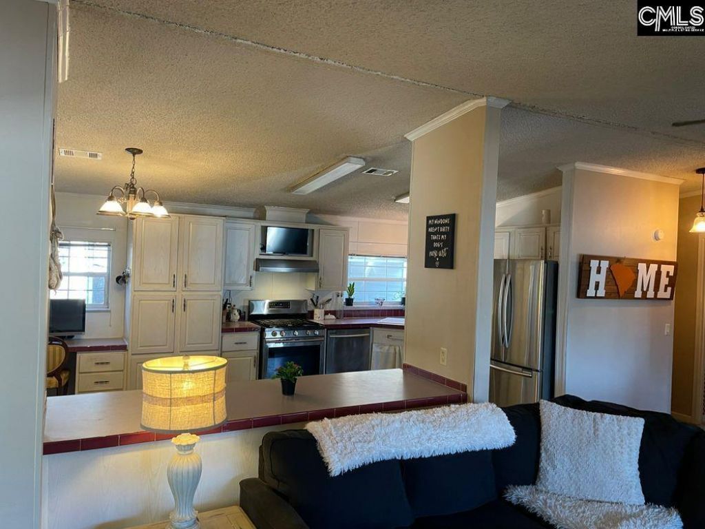 1892 Blacksgate East  Photo 23