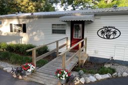 1892 Blacksgate East  photo 4