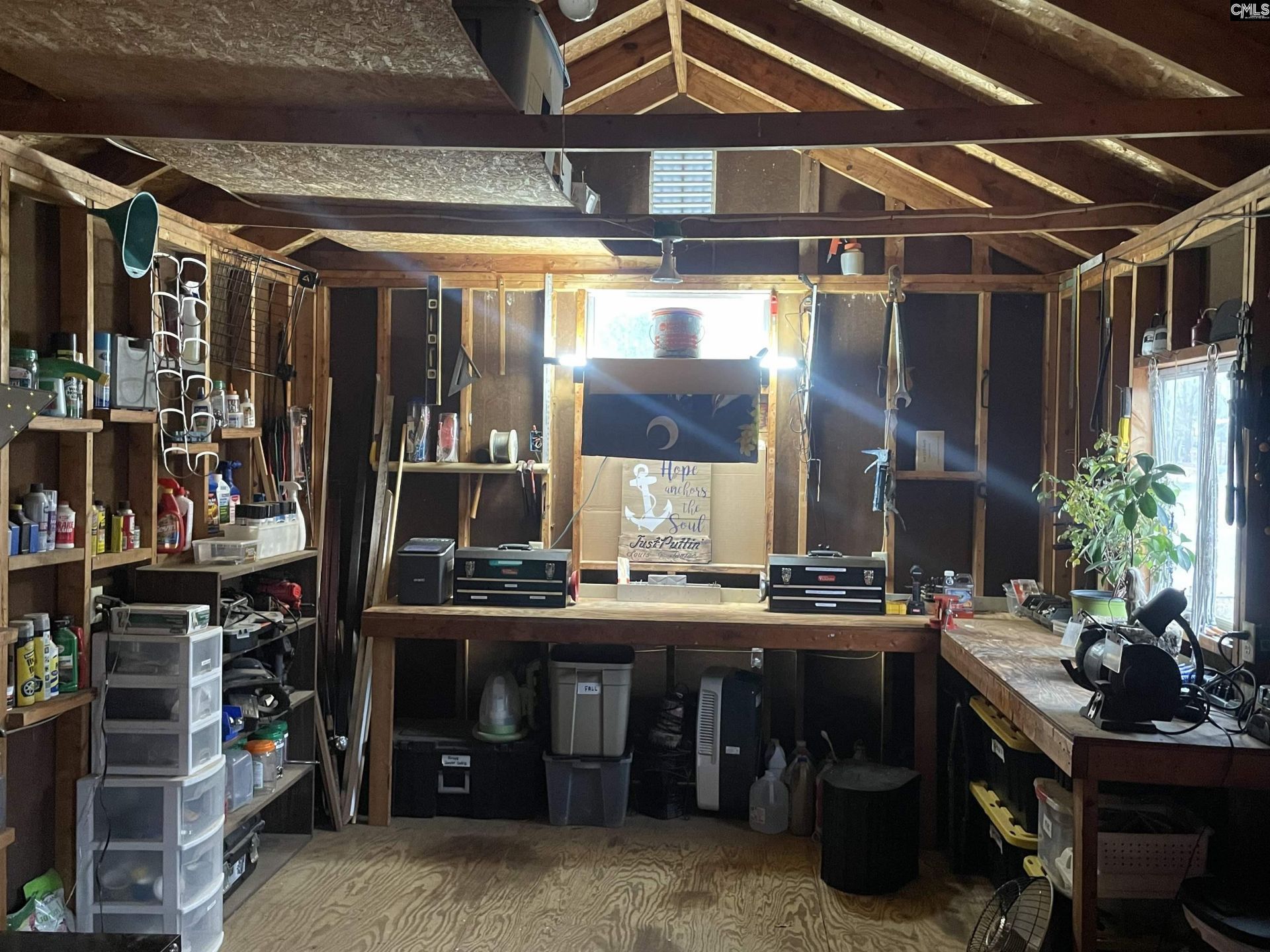 1892 Blacksgate East  Photo 47