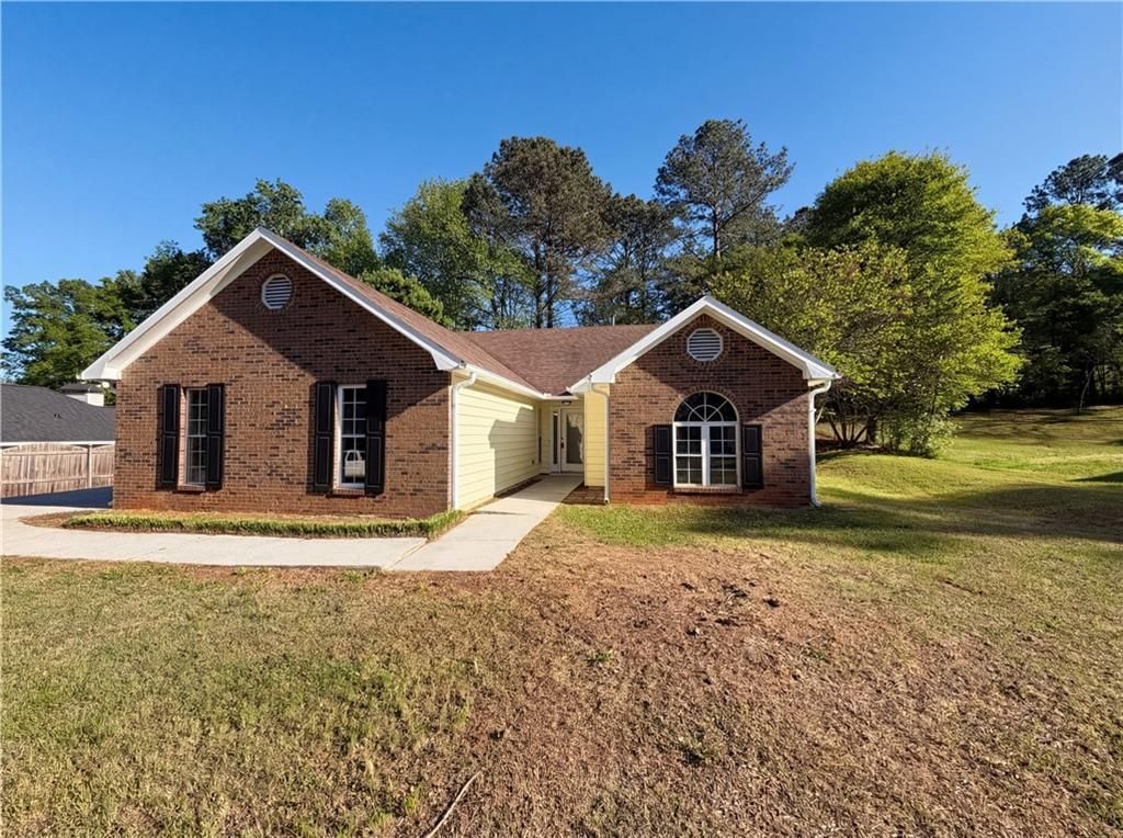 12 River Park Court, Newnan, GA 30265 Main Photo