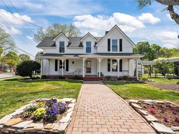 222 E Minneola Street, Gibsonville, NC 27249