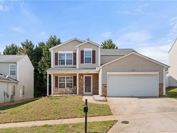 4439 Vernon Circle , Kernersville, NC 27284