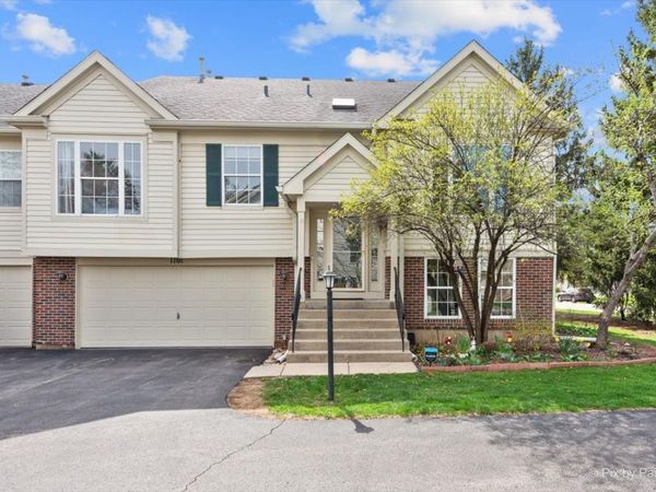 1101 Stillwater Road , Unit 1101, Elgin, IL 60120